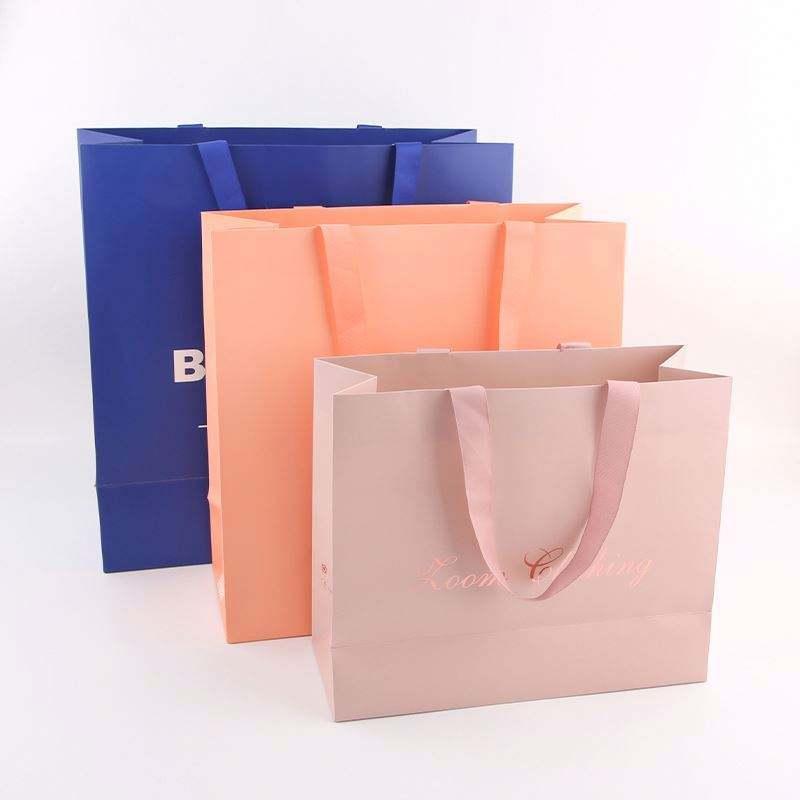 BTO Luxury Paper Carrier Kraft Bags Boutique Bags Matte Black Paper Bag With Your Own Logo - Image 2