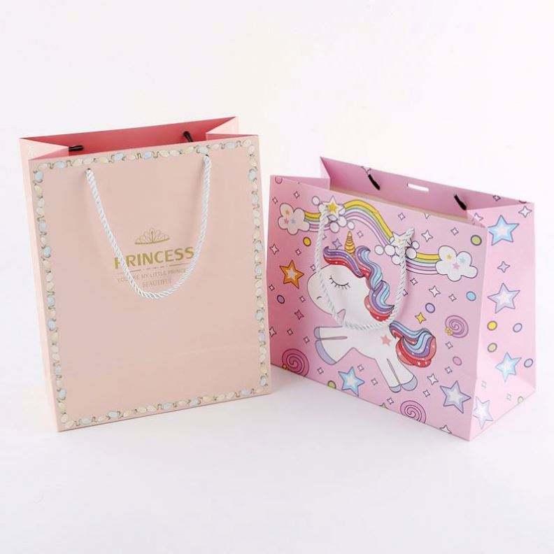 BTO Custom Design Ribbon Handle Black Luxury Jewelry Cosmetic Gift Clothing Shopping Packaging 250 gsm Art Paper Bag For Clothes