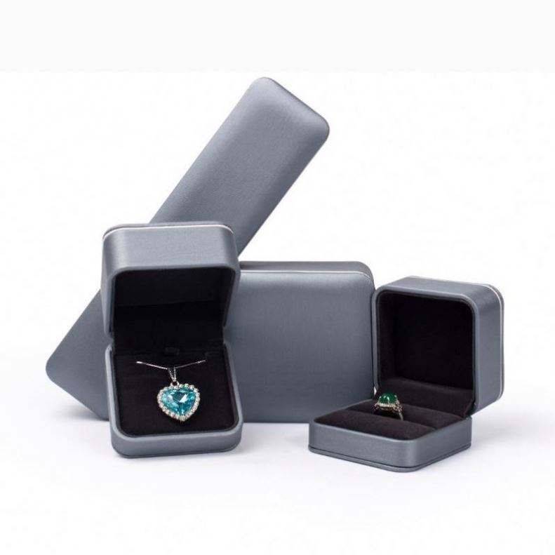 Custom Logo Top Quality Pu Leather Insert Boxes Ring Necklace Bracelet Gift Packaging Plastic Jewelry Box - Image 3