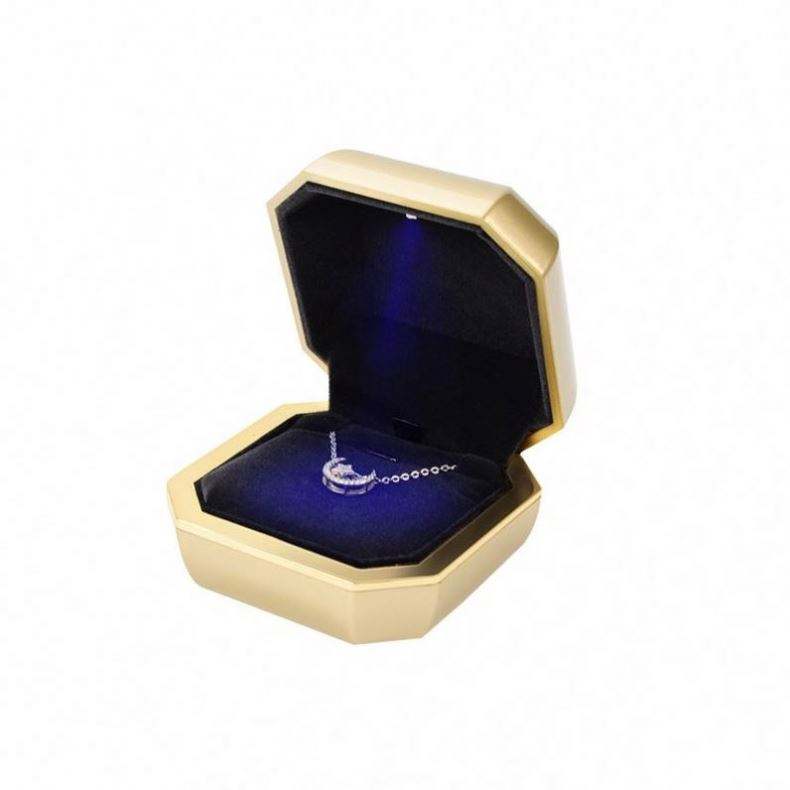 Custom luxury wooden jewellery box set - Image 2