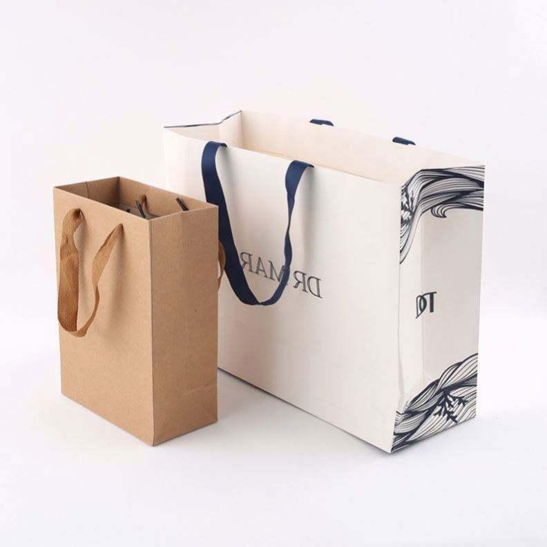 Wholesale Cheap price bags Gift Logo personalized kraft gift bags