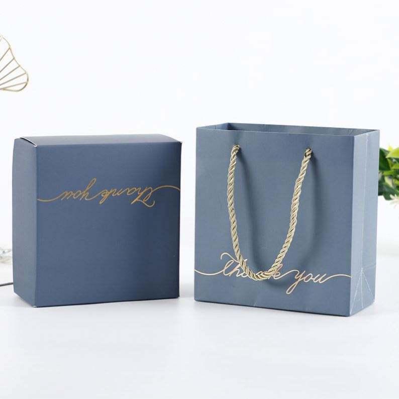Manufacturer Custom color cheap fancy Luxury Printed Gift Shopping Paper Gift Bag with handles - 图片 6