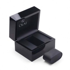 Custom High Glossy Black Lacquered Luxury Wooden Packaging Watch Box