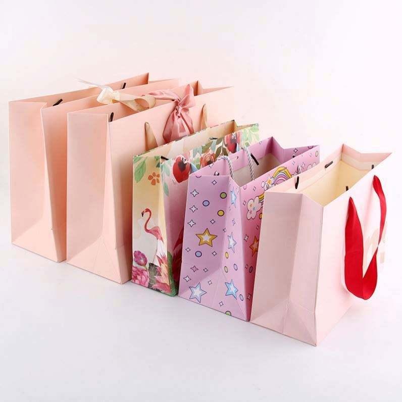 BTO Clothes Bags Paper Pack Paper Bag Custom Luxury Black Clothes Store Retail Packaging Gift Carry Bags Boutique Shopping Paper - 图片 4