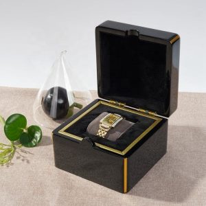 Factory Wholesale Wooden Rigid Gift Box for Watches Luxury Custom Wood Watch Box with Logo